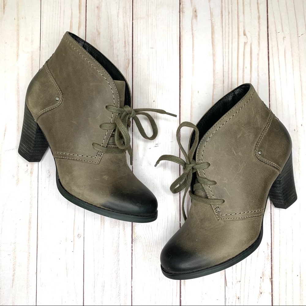 Clarks Artisan Alpine Melt Leather Ankle Bootie Lace-Up Heel Distressed Size 5